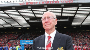 Biodata Sir Bobby Charlton